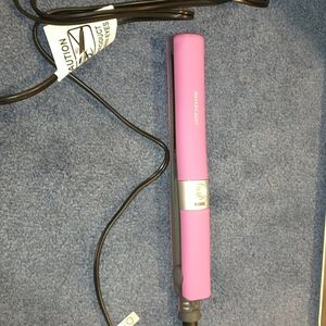 hair straightener / flat iron
